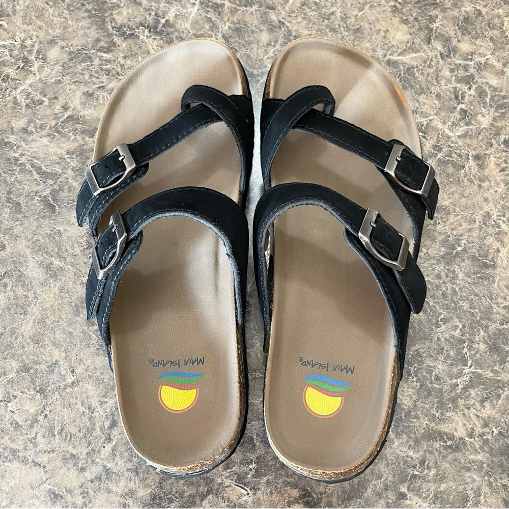 Maui Island Sandals Size 8
